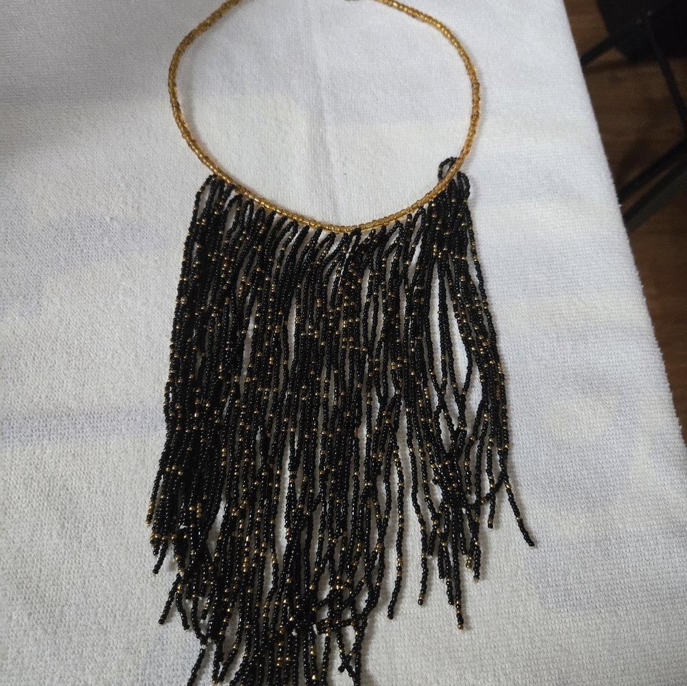 Elegant Black and Gold Beaded Necklace